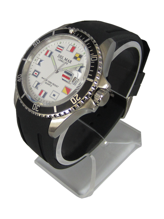 A Reliable Watch for Everyday Life Around the Water