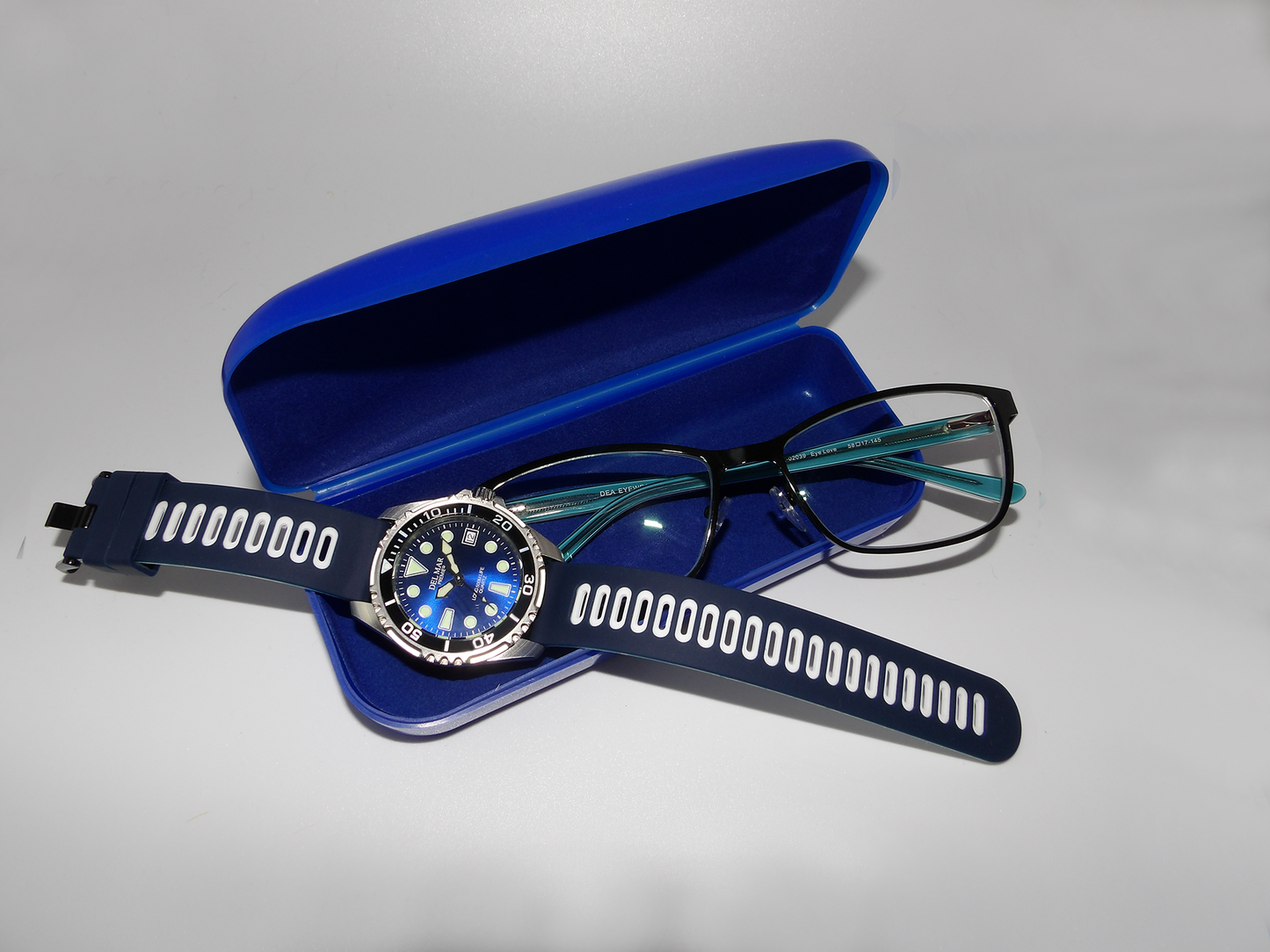 Del Mar Pro Dive 500M – Blue Dial / White & Black Strap #50426