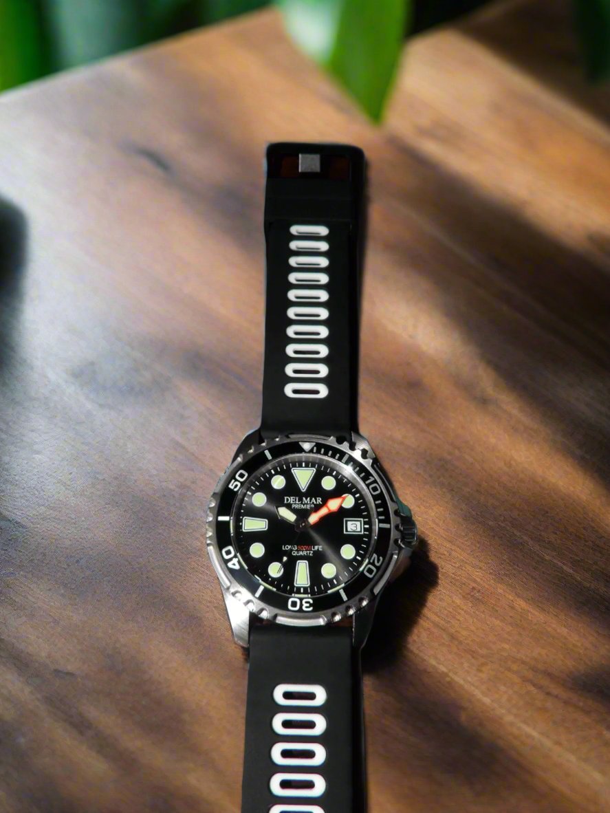 Black & White dual colored rubber watch strap with a black dial 500=meters water resistant, the complete package from Del Mar Watches at an affordable price - #50458