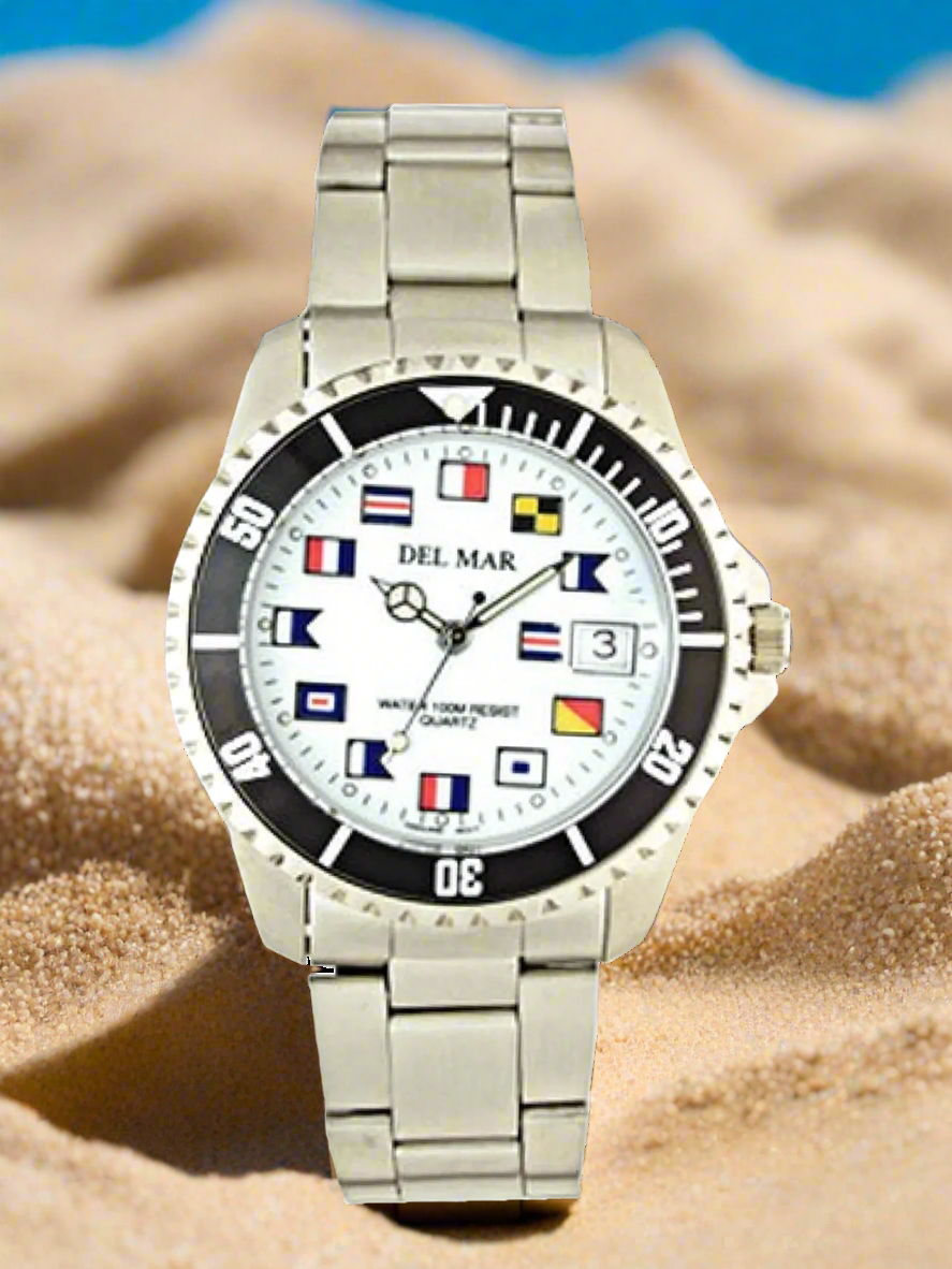 A Clean, Classic Take on the Nautical 200
