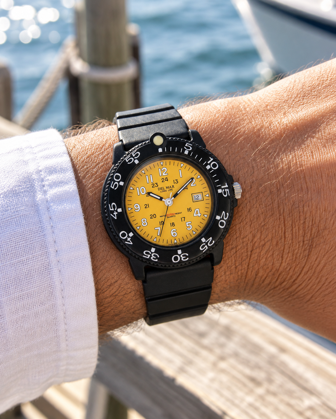 Make your everyday watch bright and 200 M water resistant -- with Del Mar Watches